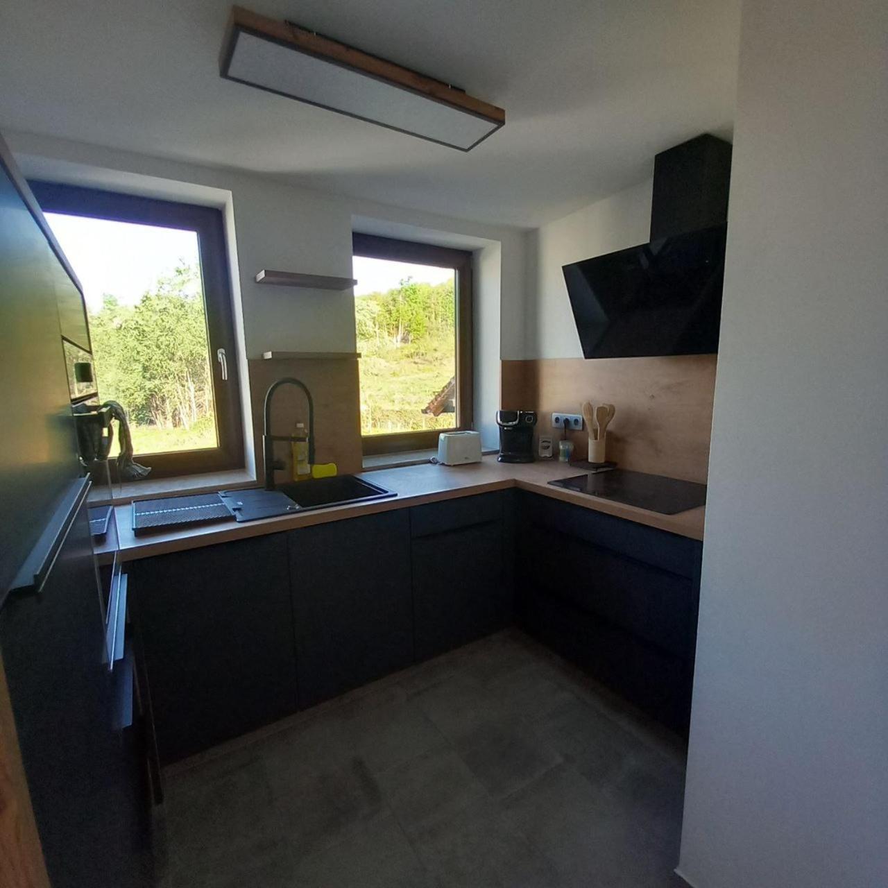 Blueline Apartments Am Woerthersee Шифлинг-ам-Зее Екстериор снимка