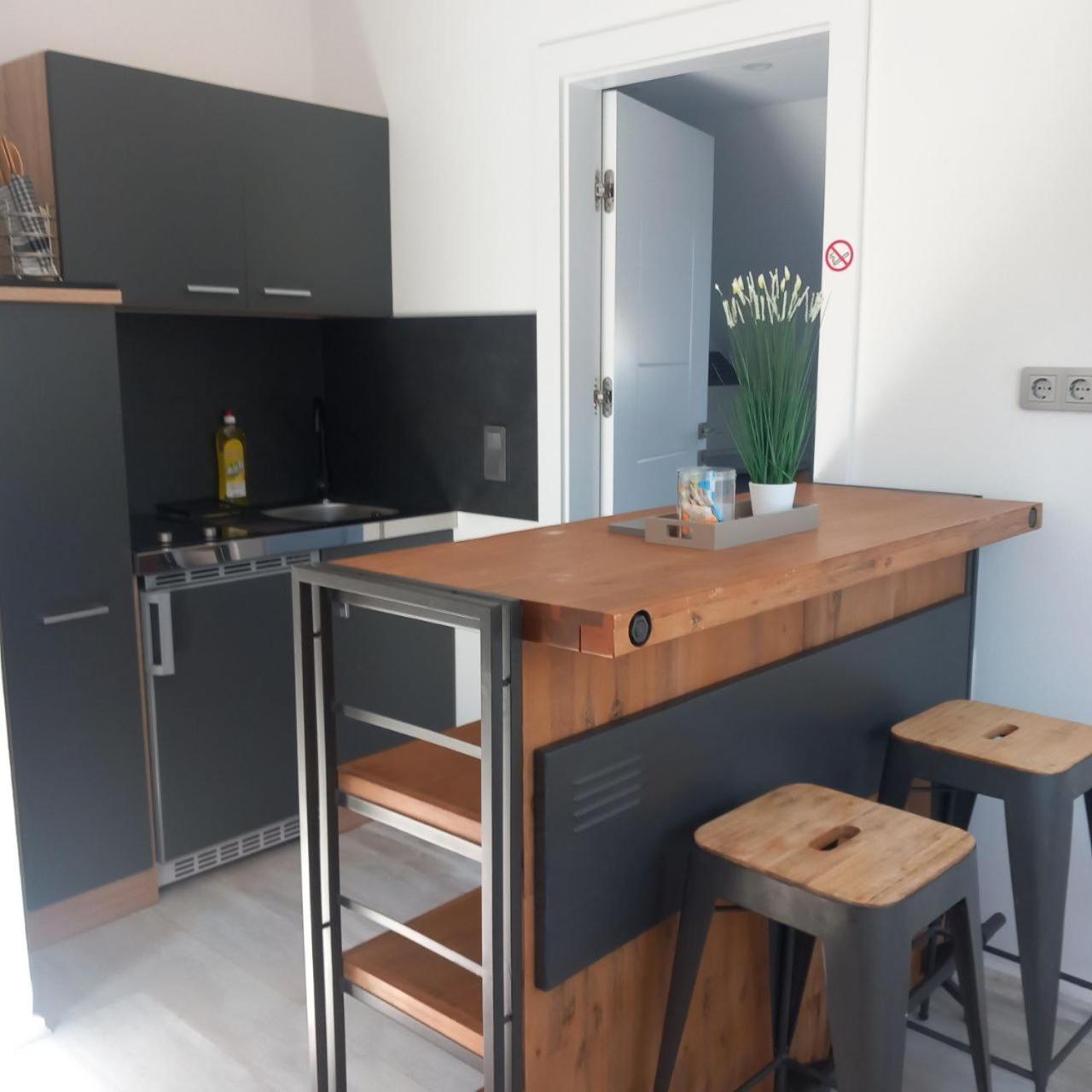 Blueline Apartments Am Woerthersee Шифлинг-ам-Зее Екстериор снимка